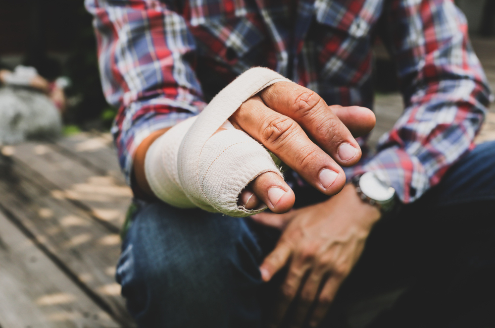 What is the difference between bodily injury and personal injury?